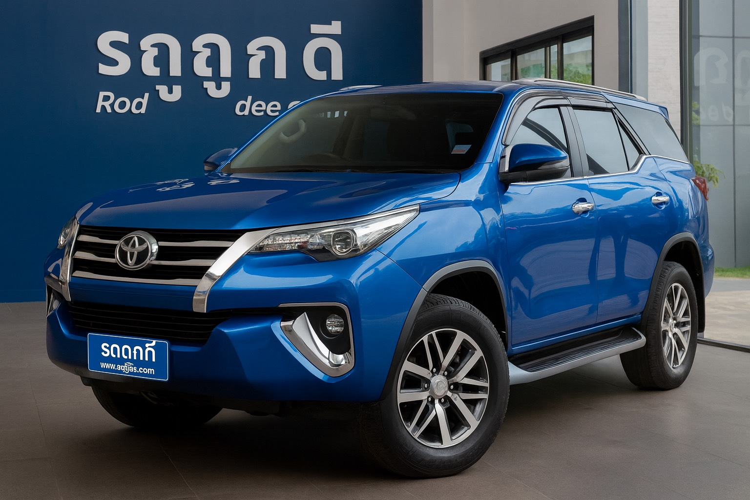 Toyota Fortuner 2.4 V 4WD ปี 2018
