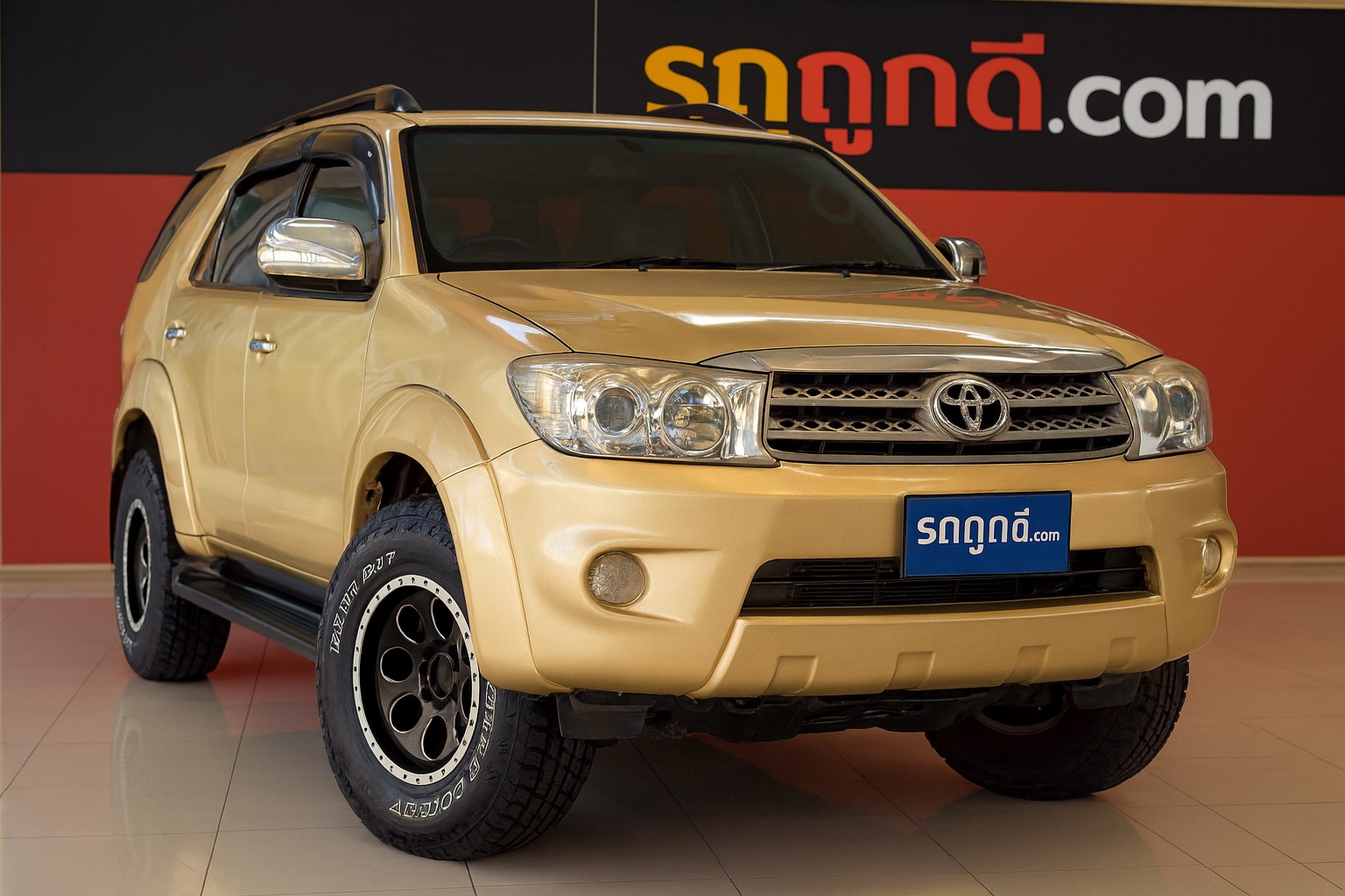 Toyota Fortuner 2.4 V 4WD ปี 2009