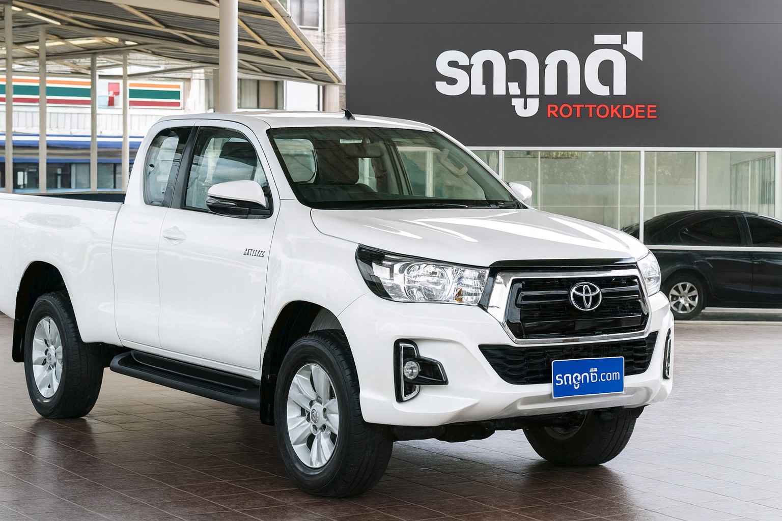 Toyota  C-CAB 2.4 E PLUS PRERUNNER ปี 2019