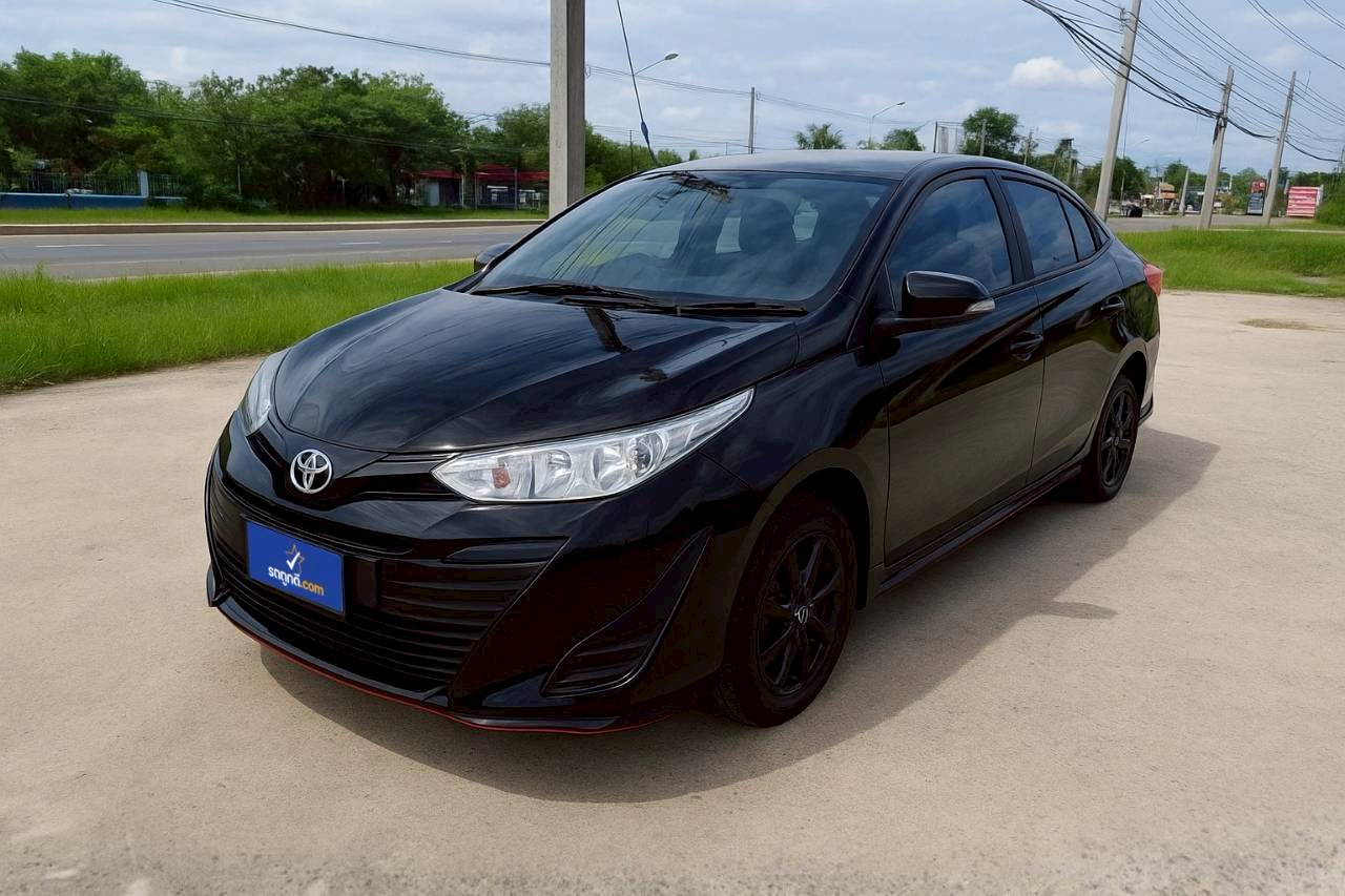 Toyota Yaris 1.2 Sport ปี 2018 — รถถูกดี