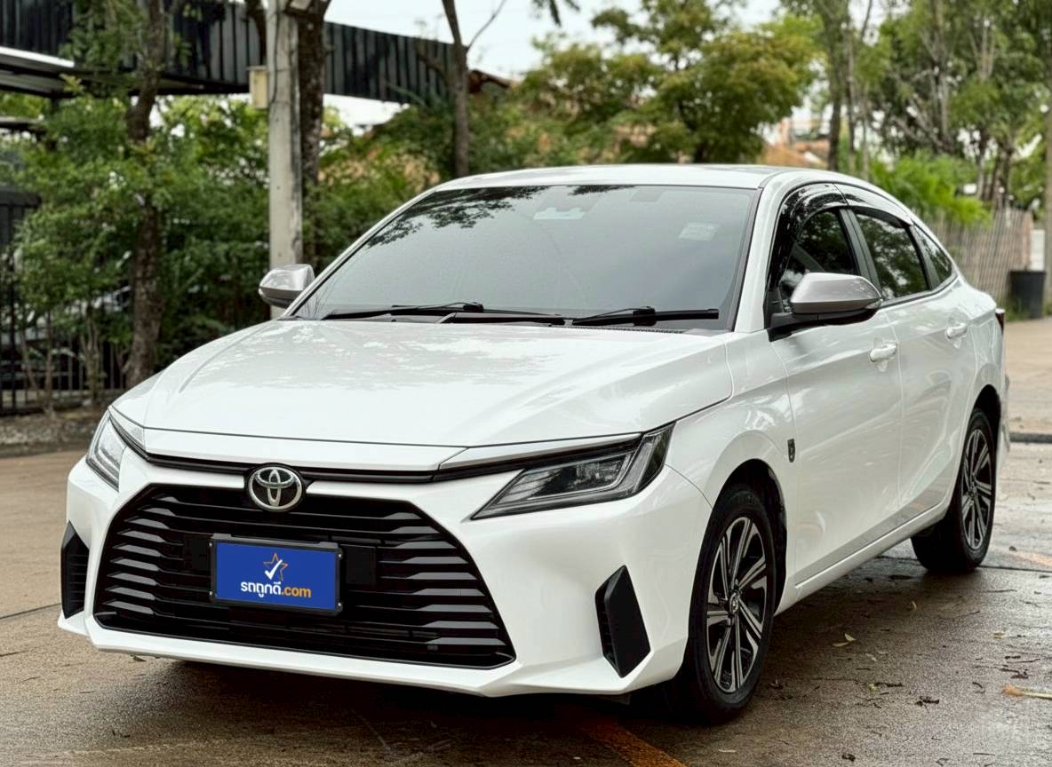 Toyota Yaris Ativ 1.2 Sport Premium ปี 2022 — รถถูกดี